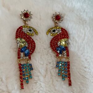 RED BLUE YELLOW WHITE RHINESTONE PARROT STUD DANGLE EARRINGS IN GOLDEN SETTING